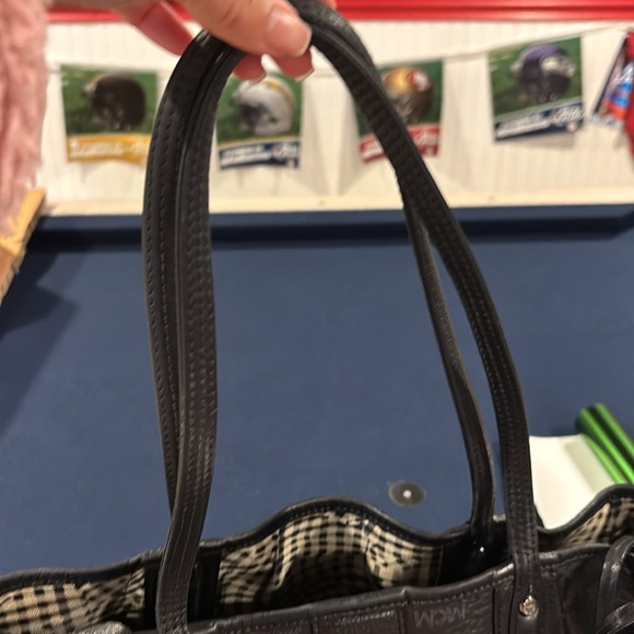 MCM Reversible Shoppe for Sale - Picture 12 of 13